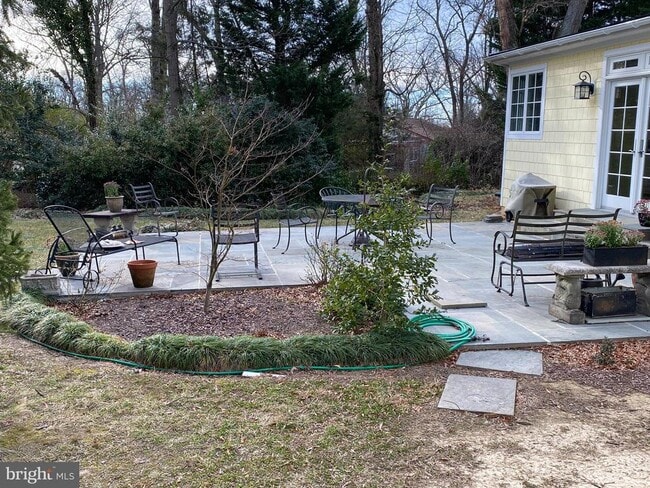 Building Photo - 7805 Accotink Pl