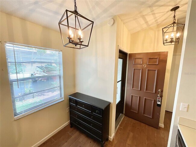 Building Photo - 6401 Drexel Dr