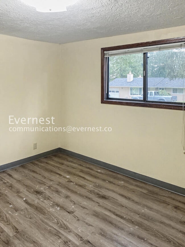 Building Photo - 88026 9th St