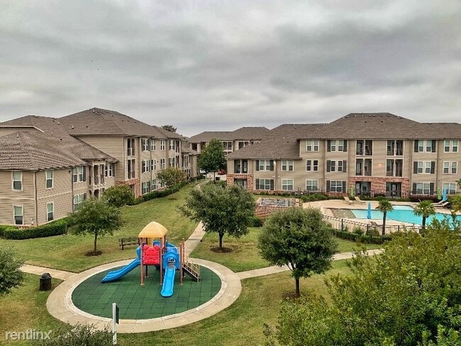 Building Photo - 2 br, 2 bath Apartment - 2020 Valley View Ci