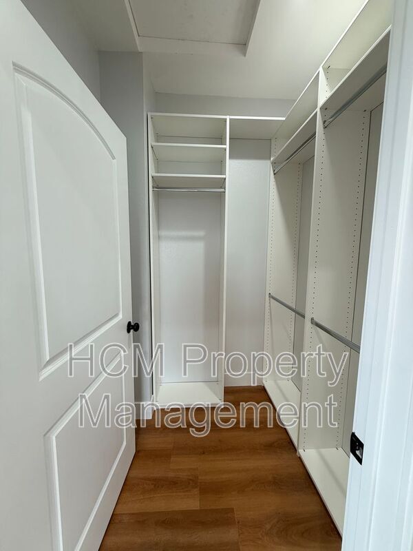 Building Photo - 5235 Bellflower Blvd