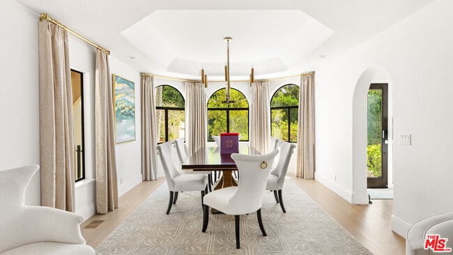 Building Photo - 28820 Grayfox St