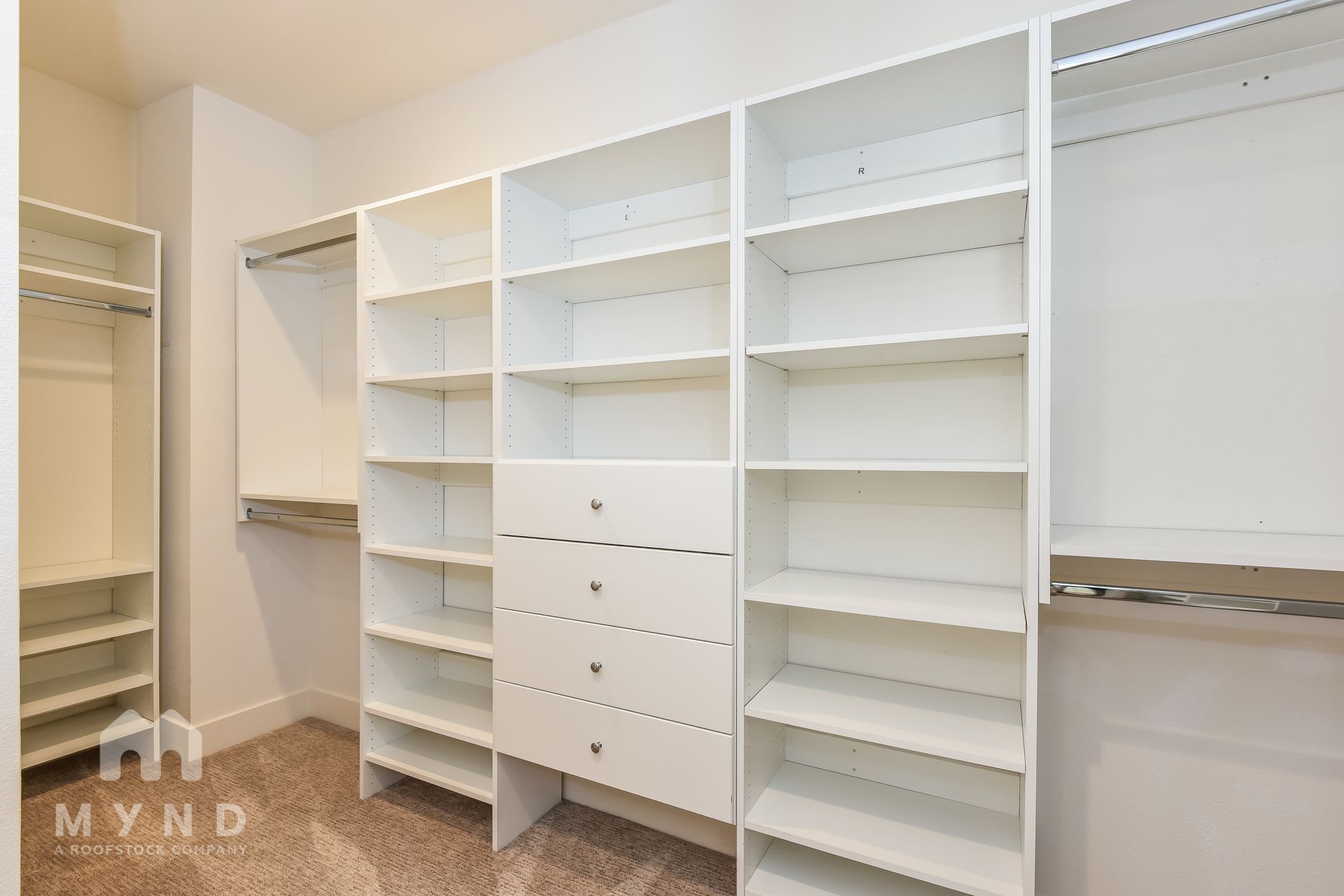 Building Photo - 8319 Sandy Cv Wy