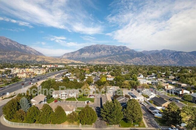 Building Photo - 762 N 1060 W