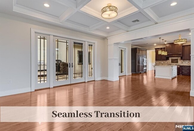 Building Photo - 230 Hillcrest Rd