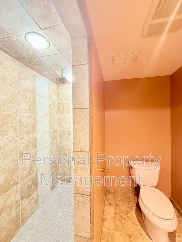 Building Photo - 1308 NW 50th St