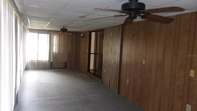 Building Photo - 10081 SW 97th Ct