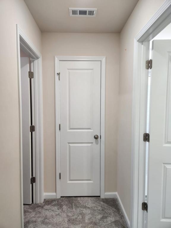 Building Photo - 3707 Feltham Ln