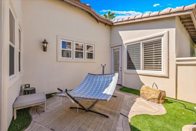 Building Photo - 79953 Rancho La Quinta Dr