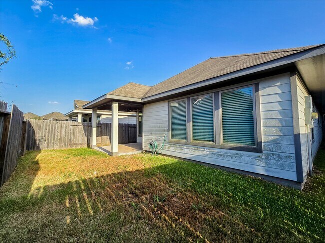 Building Photo - 20230 Rainflower Bay Ln