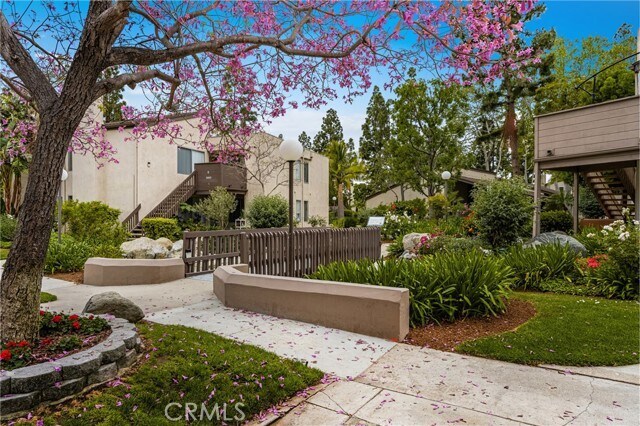 Primary Photo - 1360 Cabrillo Park Dr