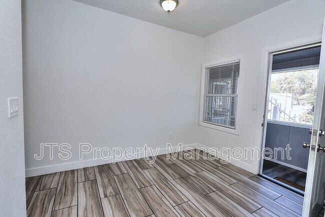 Building Photo - 1119-200 24th St