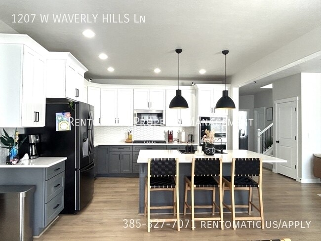 Building Photo - 1207 W Waverly Hills Ln