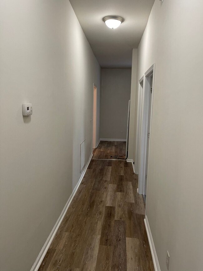 Building Photo - 374 Park Ave