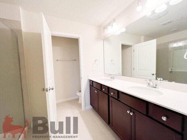 Building Photo - 10363 Folly Bch Rd