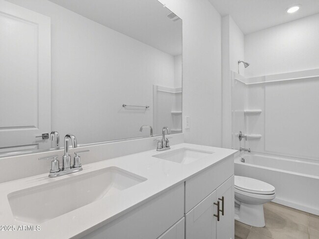 Building Photo - 3104 Bee Trl