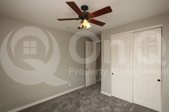 Building Photo - 19134 E Lark Dr