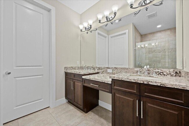 Building Photo - 7114 Edison Pl