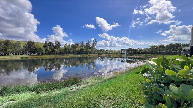 Building Photo - 6761 NW 103rd Ave