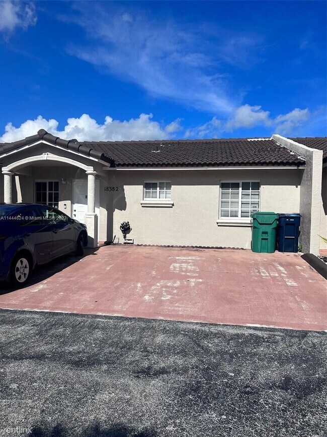 Primary Photo - 2 br, 2 bath House - 18382 NW 75th Path