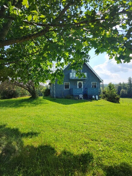 Primary Photo - 826 Holt Rd