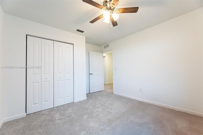 Building Photo - 952 Bent Creek Dr
