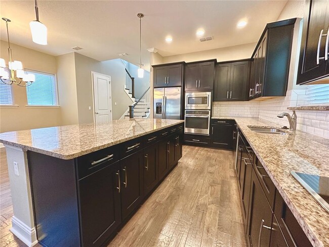 Building Photo - 8851 Laureate Blvd