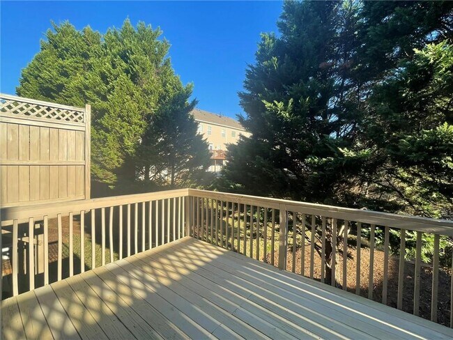 Building Photo - 6050 China Rose Ln