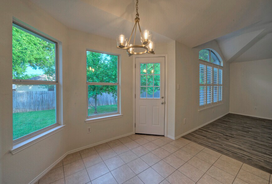 Building Photo - 12105 Rosita Ct