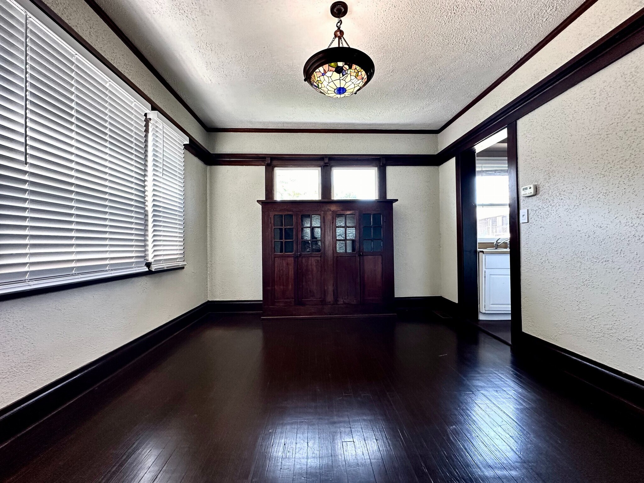 Building Photo - 506 N McLean St