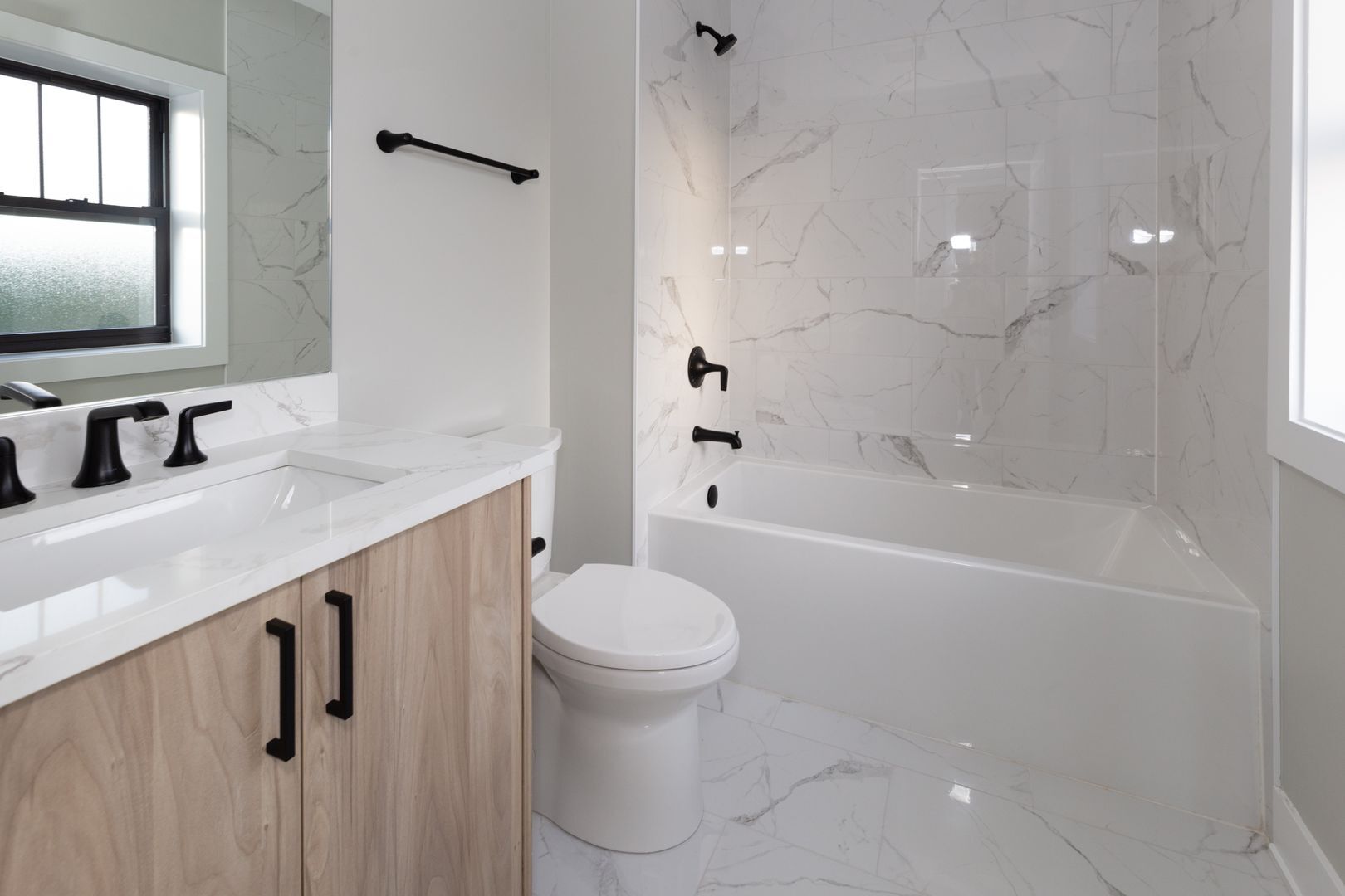 Building Photo - 2457 W Logan Blvd