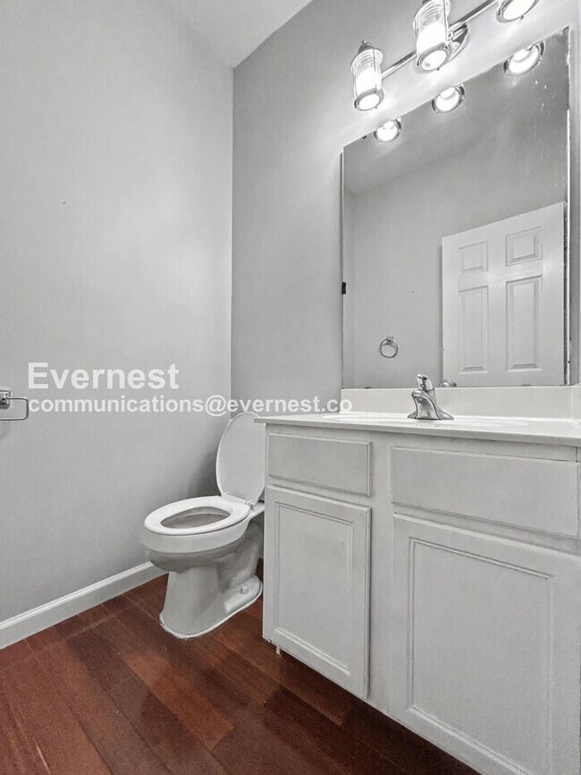 Building Photo - Spacious 4-Bed Home with 2-Car Garage & Modern Amenities