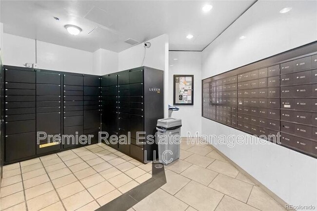 Building Photo - 1625 Larimer St