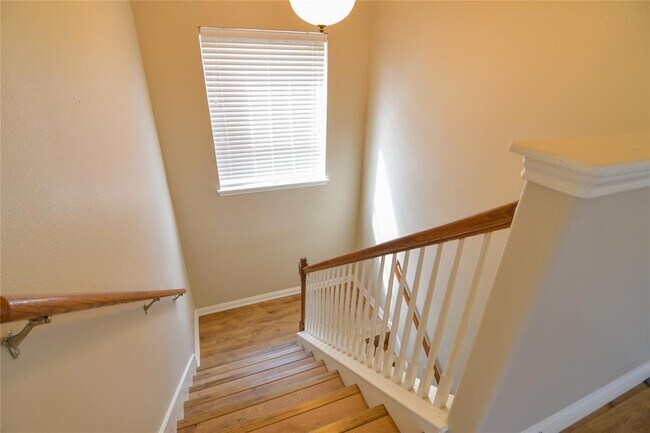 Building Photo - 3901 Wilderness Path Bend