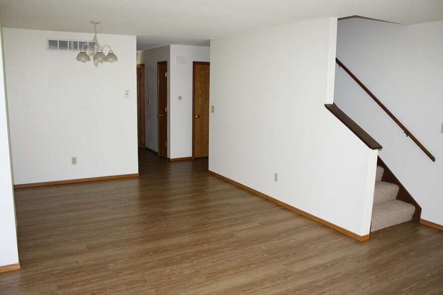 Primary Photo - 1803 5th St
