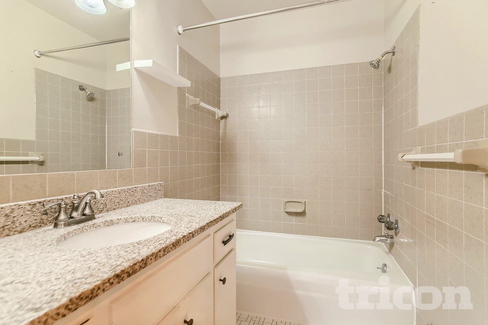 Building Photo - 8407 Lower 208th St W