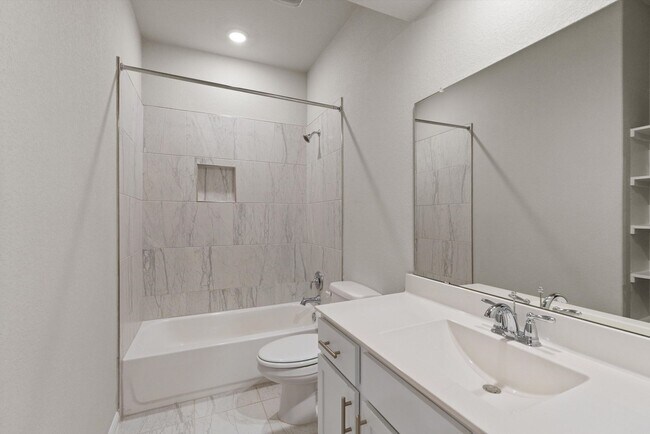 Building Photo - 8809A Whitter Dr