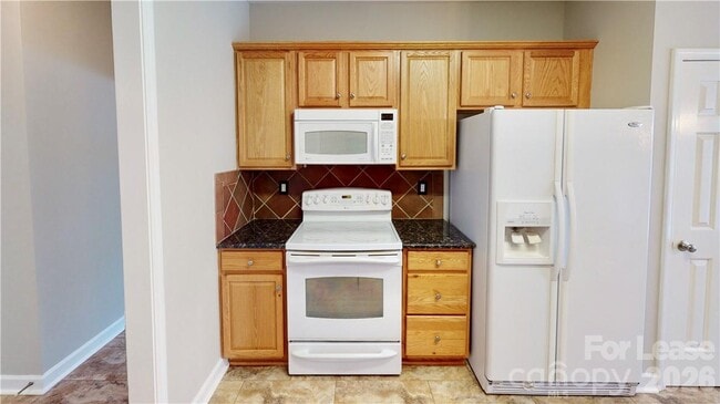Building Photo - 8321 Suttonview Dr