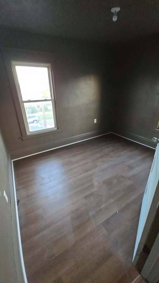 Building Photo - 419 30th St