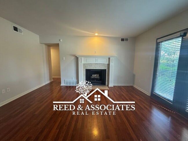 Building Photo - Spacious: 2 Bedroom in Germantown!