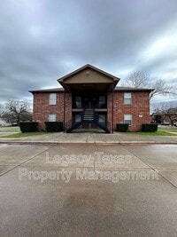 Building Photo - 1108 Williams Ave