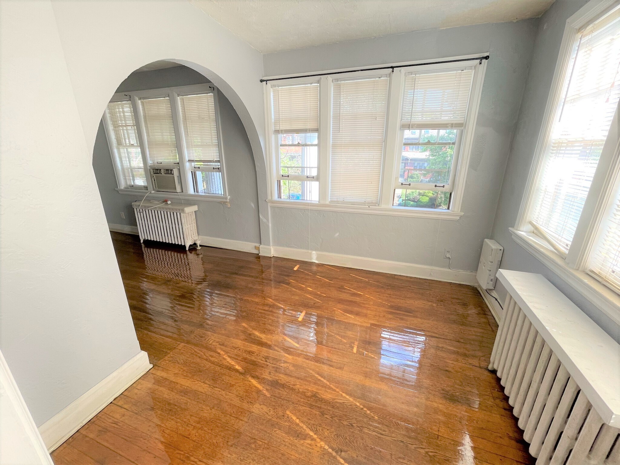 Building Photo - 6532 Wilkins Ave