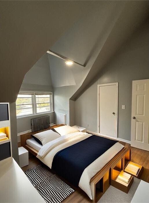 Building Photo - 240 Dixon Ave