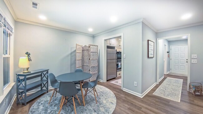 Building Photo - 107 Abbots Glen Ct