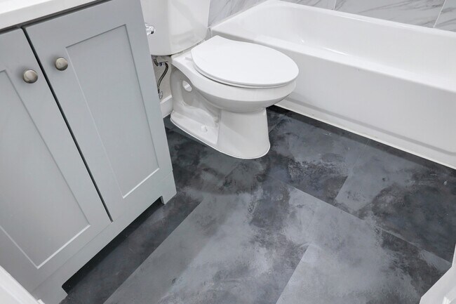 Building Photo - 775 Yucca St