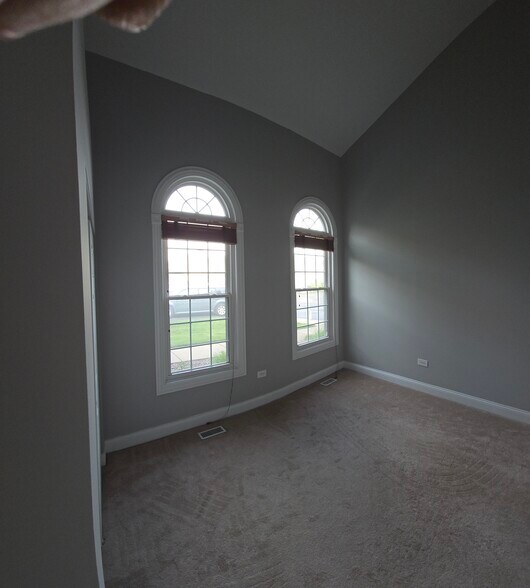 Building Photo - 43 Foxcroft Rd