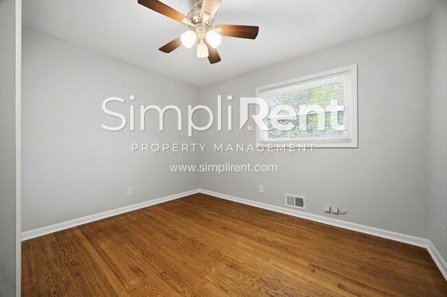Building Photo - Beautifully Updated 4 Bedroom Home in Decatur! -1st month's Rent FREE with a 13-month lease!