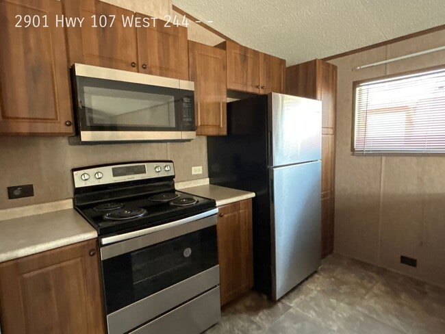 Building Photo - 2901 Hwy 107 West 244--
