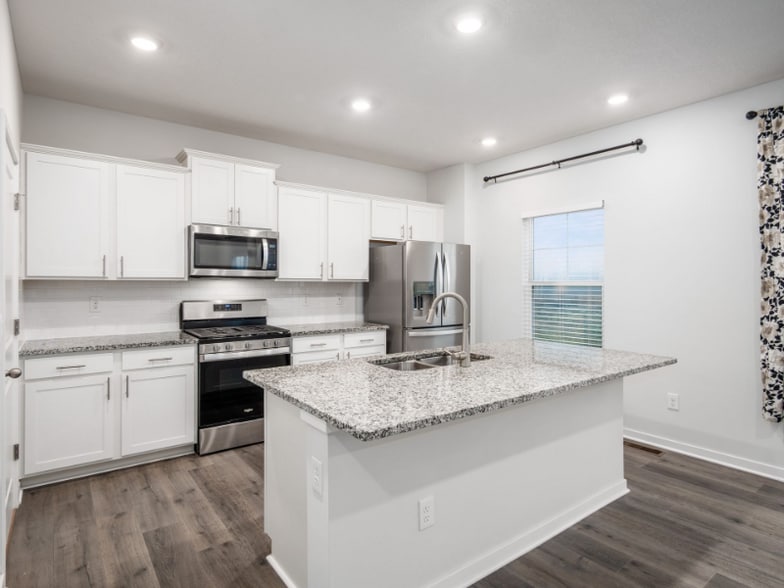 Building Photo - 6263 Darby Plns St