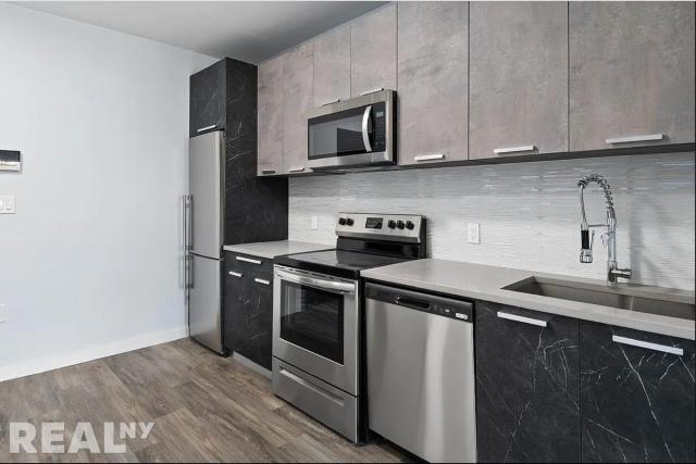 Primary Photo - 1 bedroom in BROOKLYN NY 11235